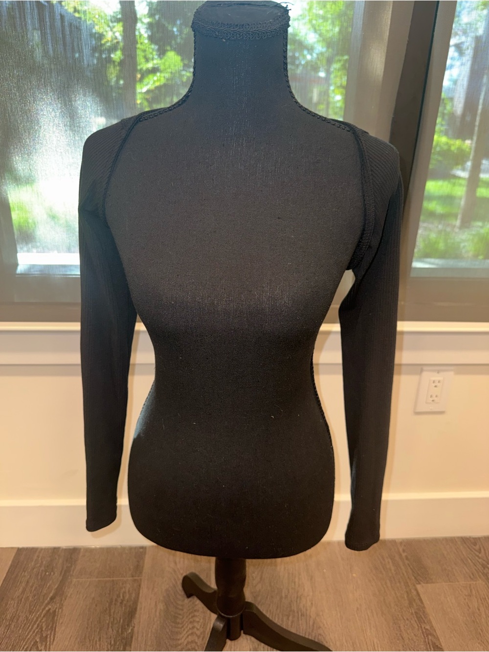 Fashion Nova Black Ribbed Long Sleeve Bolero  Top